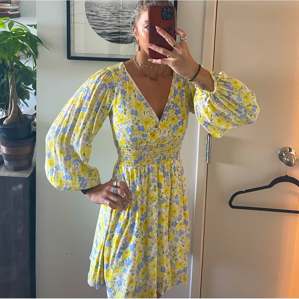 Floral peasant sleeve dress